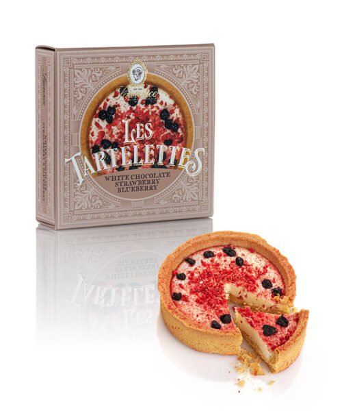 ΤΑΡΤΑ ΜΕ ΛΕΥΚΗ ΚΡΕΜΑ, ΜΥΡΤΙΛΑ ΚΑΙ ΦΡΑΟΥΛΑ